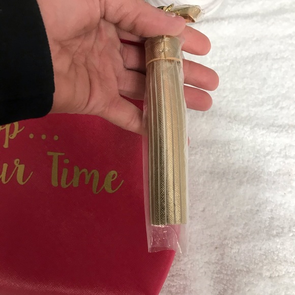 Mystic Divine NWT Tassel Clutch Make-up Bag - Picture 7 of 8